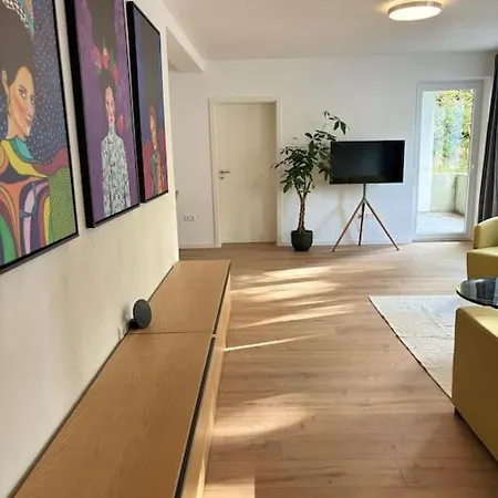 Cityperle - Im Herzen Augsburgs *